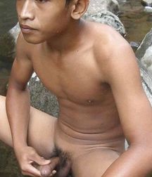 Boys All Naked 5a2590068f254.jpg