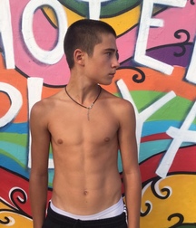 Boys Wow 2 5a493152b94a7.jpg