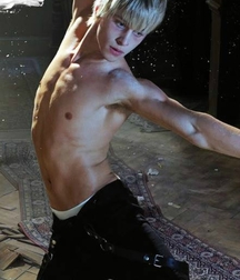 Boys Super Cute 5a5cf40a384ae.jpg
