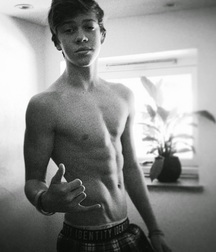Boys For You  5a79e1d5e26bd.jpg
