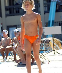Boys Almost All Naked 5aa820cec9a5f.jpg