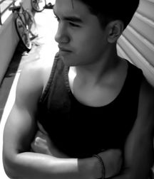 Boys The Best Black & White Pics 5ab00686b8b72.jpg