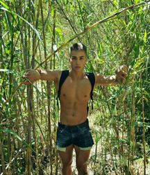 Boys All Different 10 5acb8ca7ce685.jpg