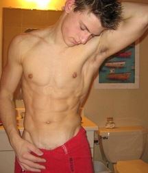 Boys For All  5ad4d45246237.jpg