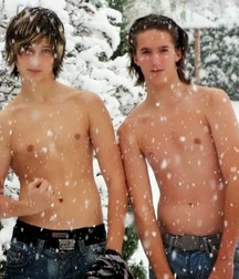 Boys For All  5ad4d4857d7d8.jpg