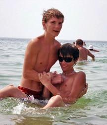 Boys are Here 5adb83c48a396.jpg