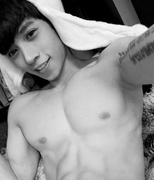 Boys To Look At 2 5ade0efd921ba.jpg