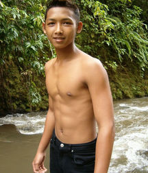 Boy Alone 5b16f13451881.jpg