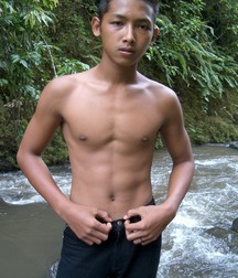 Boy Alone 5b16f13577cee.jpg