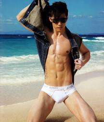 Boys Nudity 5b632c1b6e386.jpg