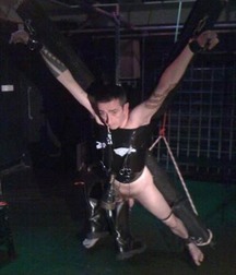 BDSM 55b787416b38f.jpg