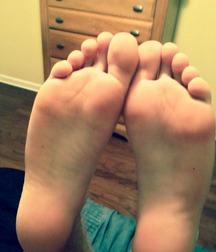 Adorable perfect feet 5885061f696aa.jpg