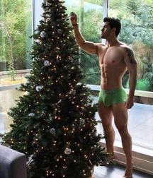 Xmas Boys 3  5e03d953e20bd.jpg