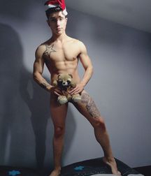 Xmas Boys 3  5e03d9860fd83.jpg