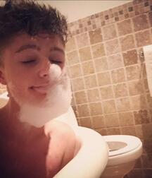 Twinks shirtless gay tube 5f26f78189f8b.jpg