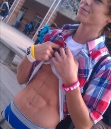 Twinks shirtless gay tube 5f26f842079a9.jpg