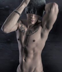 black and white 57d4aab98098d.jpg