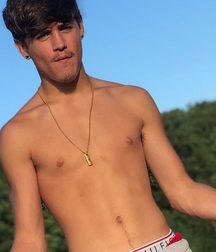 My Fav Boys (*some local Grindr tricks) 5dd9256ae8689.jpeg