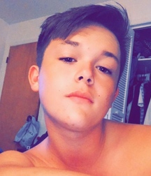 My Fav Boys (*some local Grindr tricks) 5dd92578059d3.jpeg