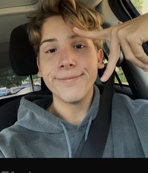 My Fav Boys (*some local Grindr tricks) 5dd92593a6011.jpeg