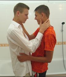 Klark and Ton Go For Great Sex 590bbe2b5228a.jpg
