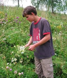 Mike18 and Viktor in Nature 5a91bf17a2585.jpg