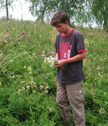 Mike18 and Viktor in Nature 5a91bf1fe044d.jpg