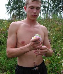 Mike18 and Viktor in Nature 5a91bf3412543.jpg