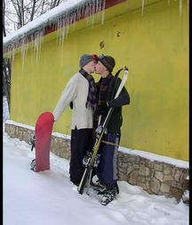 Klark and Nazar : Interesting Ski Holiday Encounter 5ac4355050359.jpg
