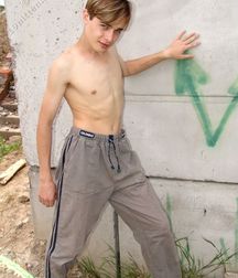 Alexio in the Ruins : Full Set 5adeccc265488.jpg