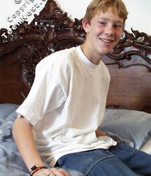 Duncan in Bed (Full Set, I Think) 5b45395fa7ec0.jpg