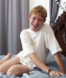 Duncan in Bed (Full Set, I Think) 5b4539b735af6.jpg
