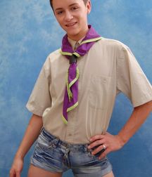 Flirty-mit-Halstuch 5bd51c218832e.jpg