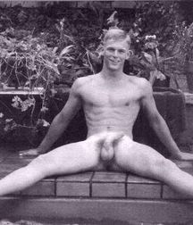 Spread-Em_01 5d2a3b8e062e0.jpg