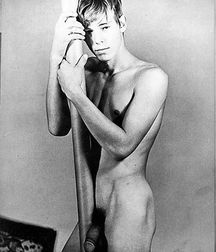 Hoss Retro Model 5dd56f977f3e5.jpg