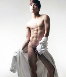 Erotica 442 55b0a4bdc4ec3.jpg