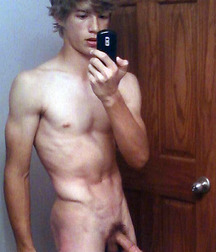 The Boy Next Door 05 55e0d99103f6b.jpg