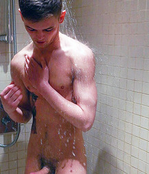 The Boy Next Door 07 55e7dc0974f05.jpg