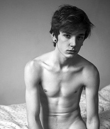 The Boy Next Door 13 5624ae900bb30.jpg