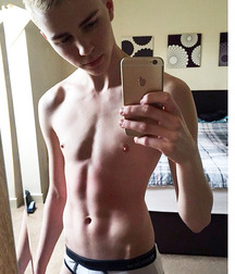 The Boy Next Door 14 562b4451daf1b.jpg