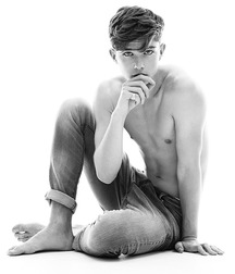 The Boy Next Door 15 56346b83c9950.jpg