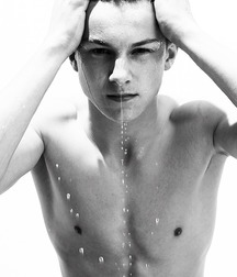 The Boy Next Door 16 563b3419a653b.jpg
