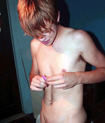 The Boy Next Door 18 56459cf1e43c7.jpg