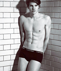 The Boy Next Door 19 56558989e94d2.jpg