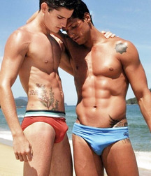 Packages 58 56879dfe4adeb.jpg
