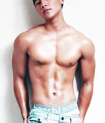 The Boy Next Door 27 56d6b5e924558.jpg