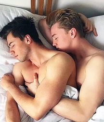 Buddies 12 576e4805bf068.jpg