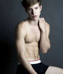 The Boy Next Door 39 578fd40cb6af8.jpg