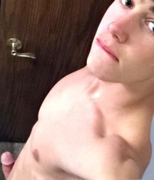 The Boy Next Door 40 57ac21d9d7bbe.jpg