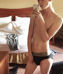 The Boy Next Door 43 584142e5a3b15.png